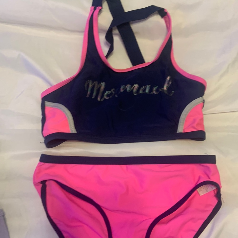 girls bikini